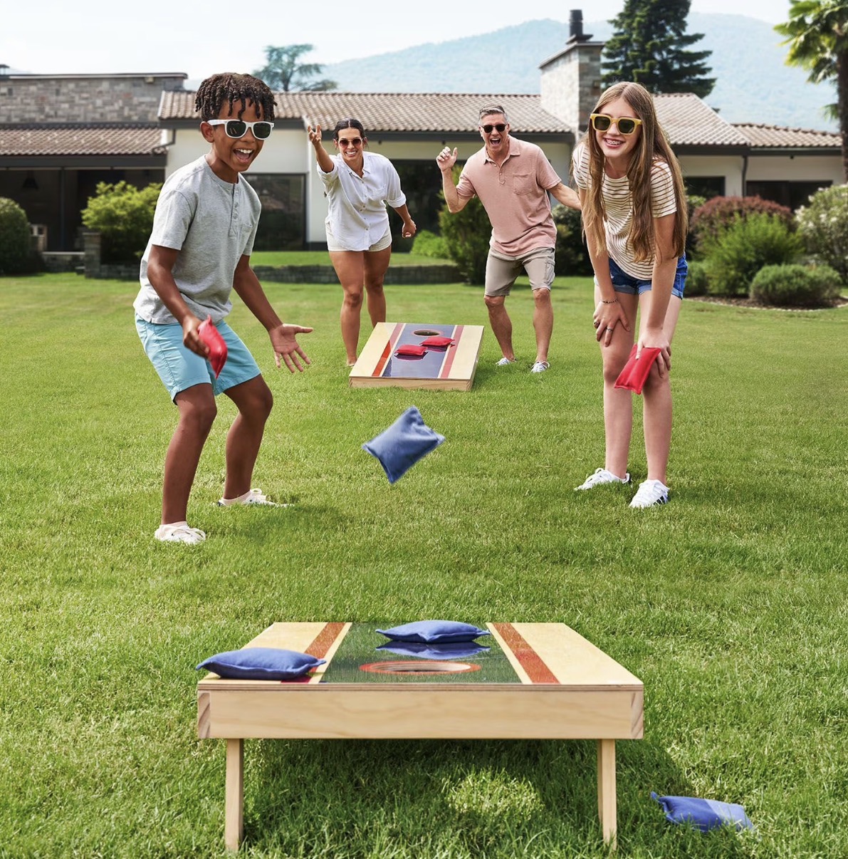 Corn Hole — photo 1